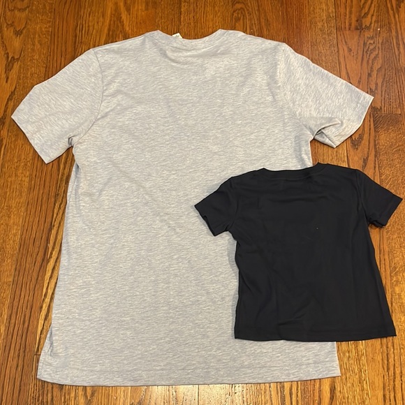 Mom/Kid shirt set - Picture 6 of 6